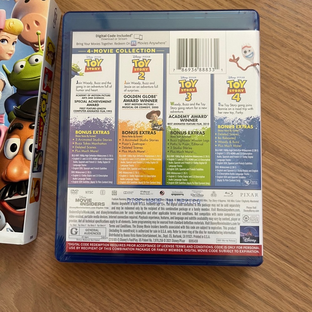 New and never opened - Toy Story 4 movie collection - Blu ray/DVD - Picture 3 of 4